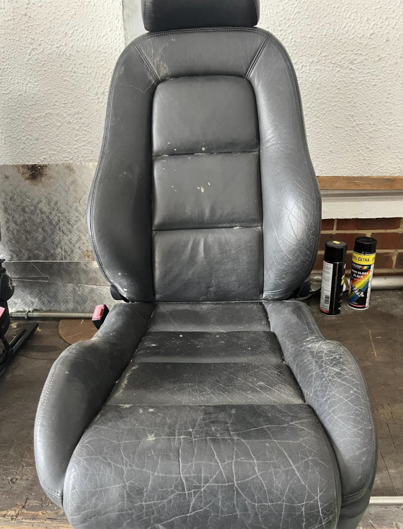 Audi tt mk1 leather recolour before